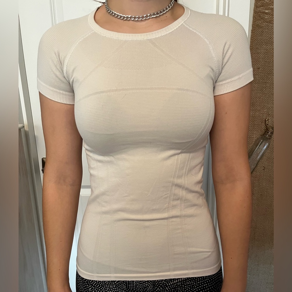 Ivivva short sleeve white athletic top